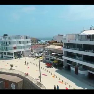 Meet your Posher, Leocute